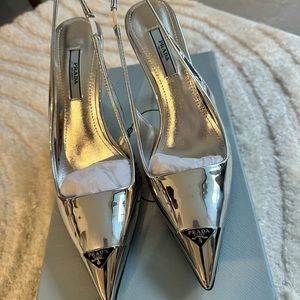 Patent leather slingback pumps